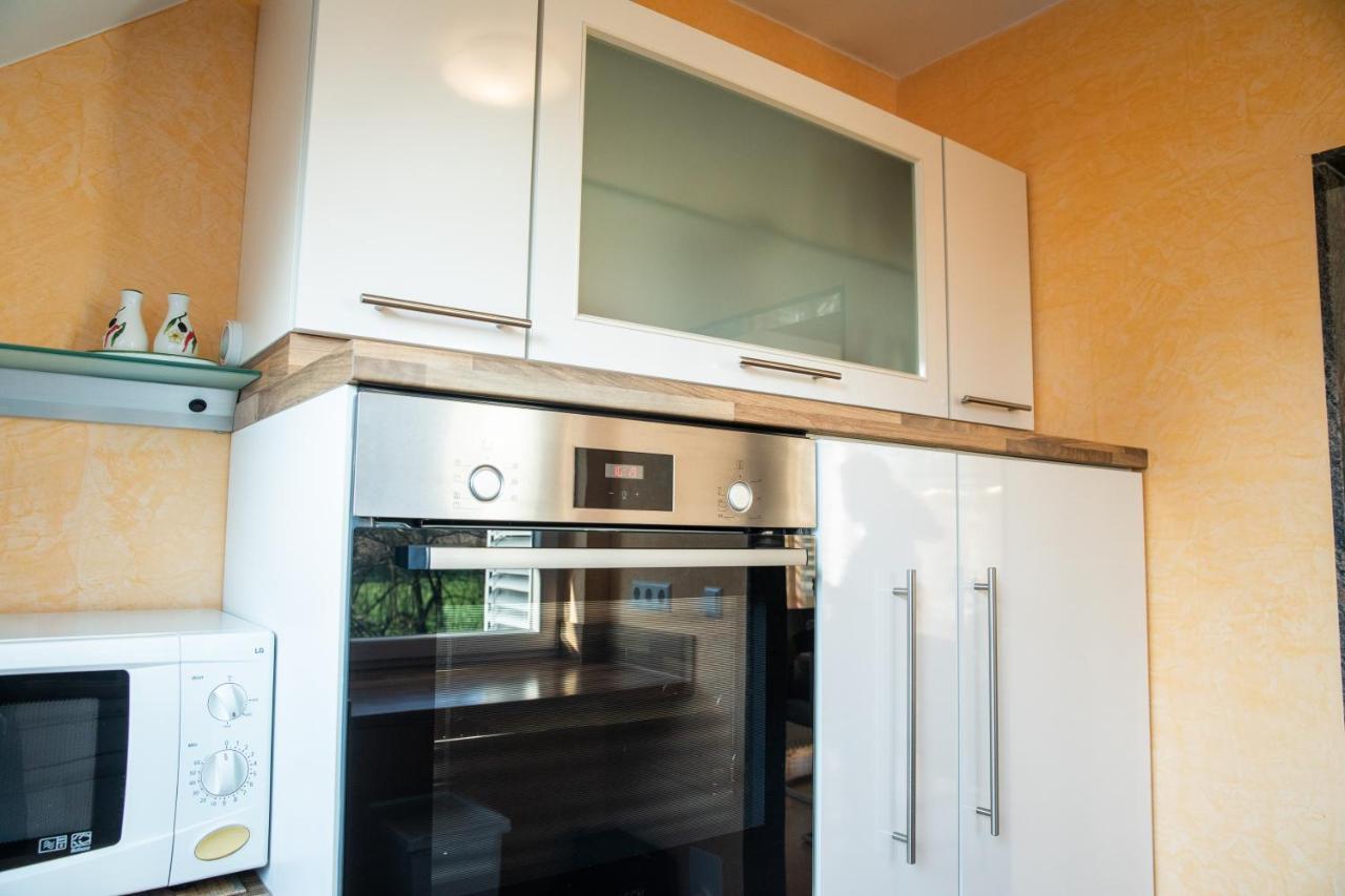 Ferienwohnung Ella Meckenbeuren Exterior foto